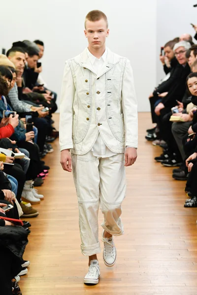 Look 36